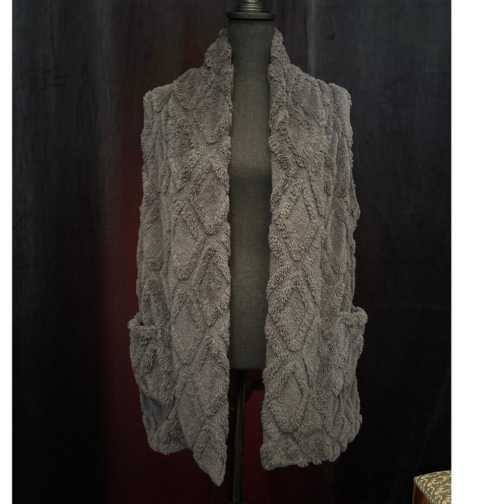 Koolaburra by UGG Cozy Diamond Pattern Long Vest Women’s Size Large